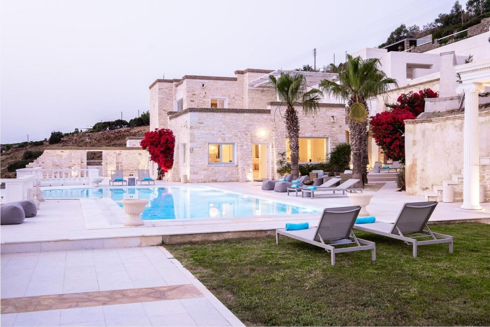 Luxury Villa Aethra -Island Living Paros- Eksteriør billede
