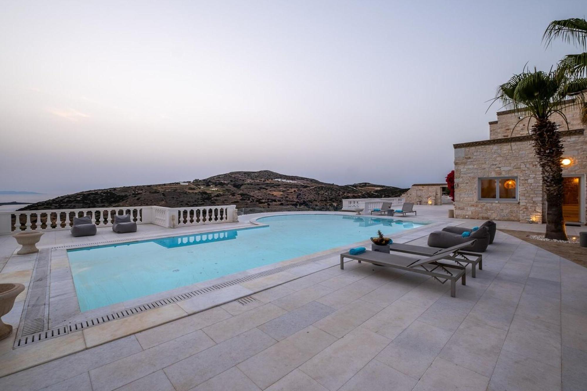 Luxury Villa Aethra -Island Living Paros- Eksteriør billede