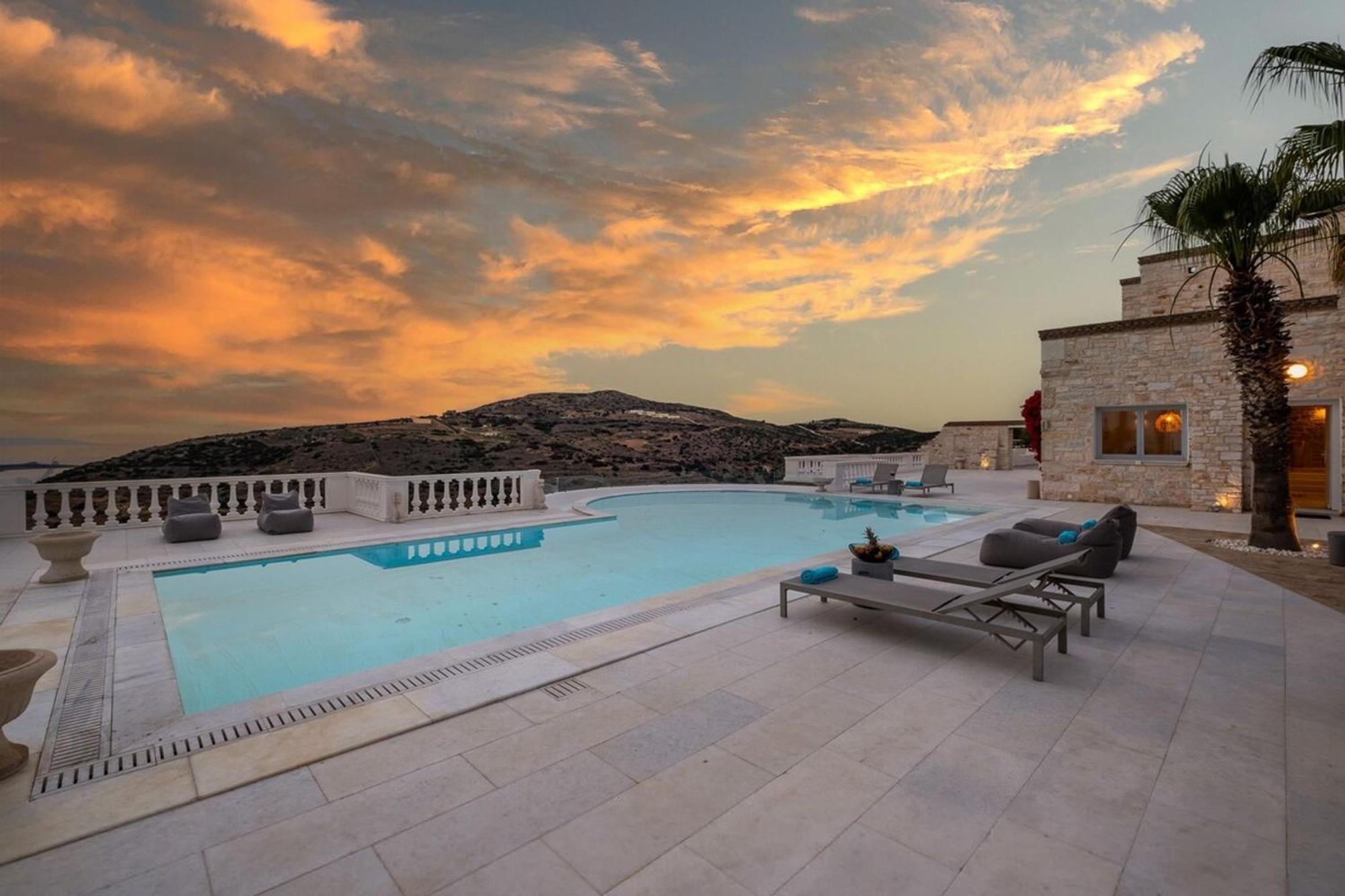 Luxury Villa Aethra -Island Living Paros- Eksteriør billede